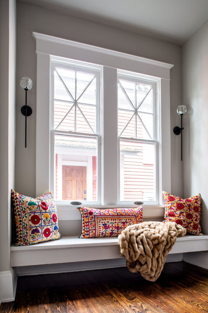 Hanna-Decatur-Full-House-Renovation-Nook-1