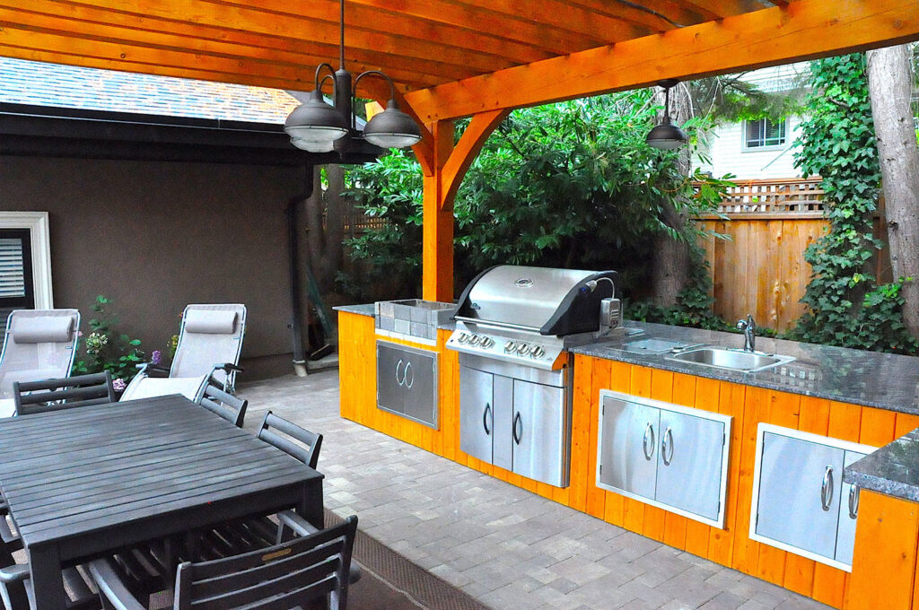 Outdoor Kitchen 7