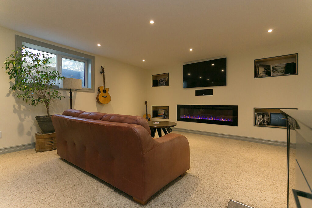 195 Piper Drive Alair 1115 Web