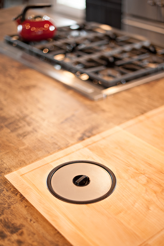 Alair Innisfil Beach Kitchen 017