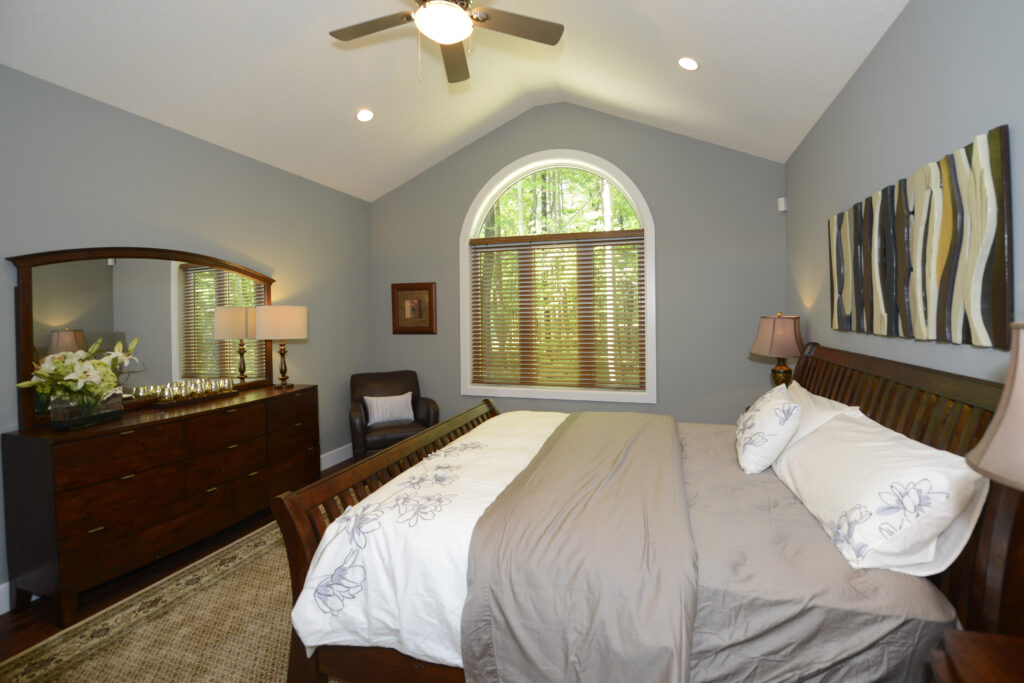 Grand Oaks Mstr Bdrm