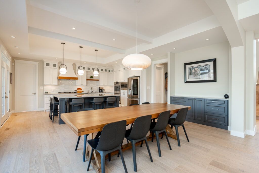 Dieppe Custom - Dining