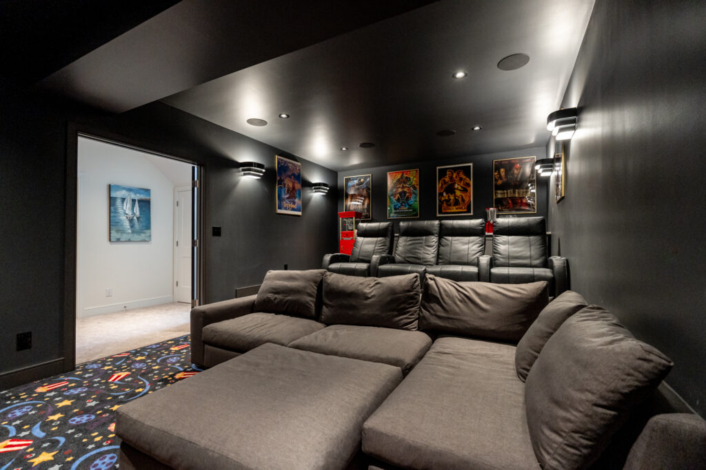 Dieppe Custom - Theatre