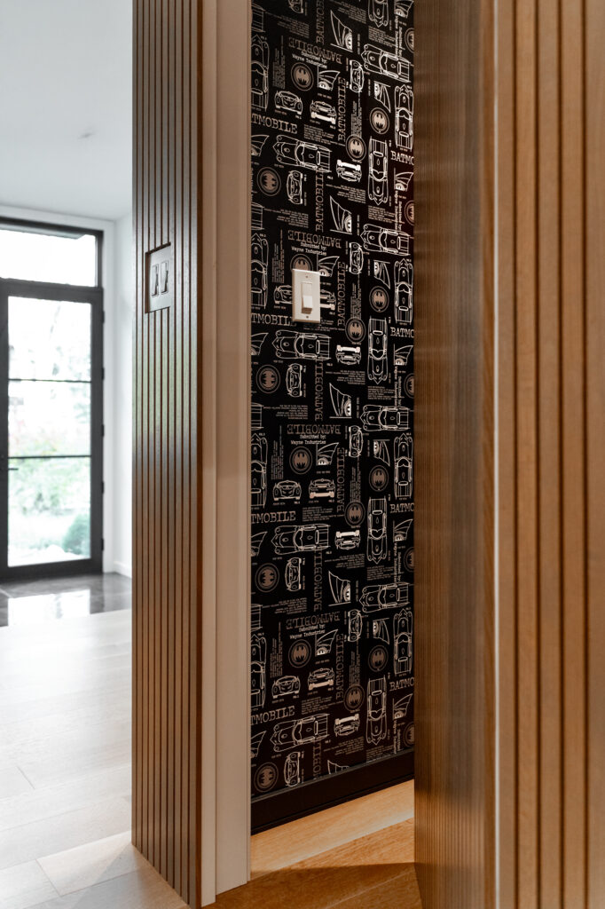 Modern Edge - Details