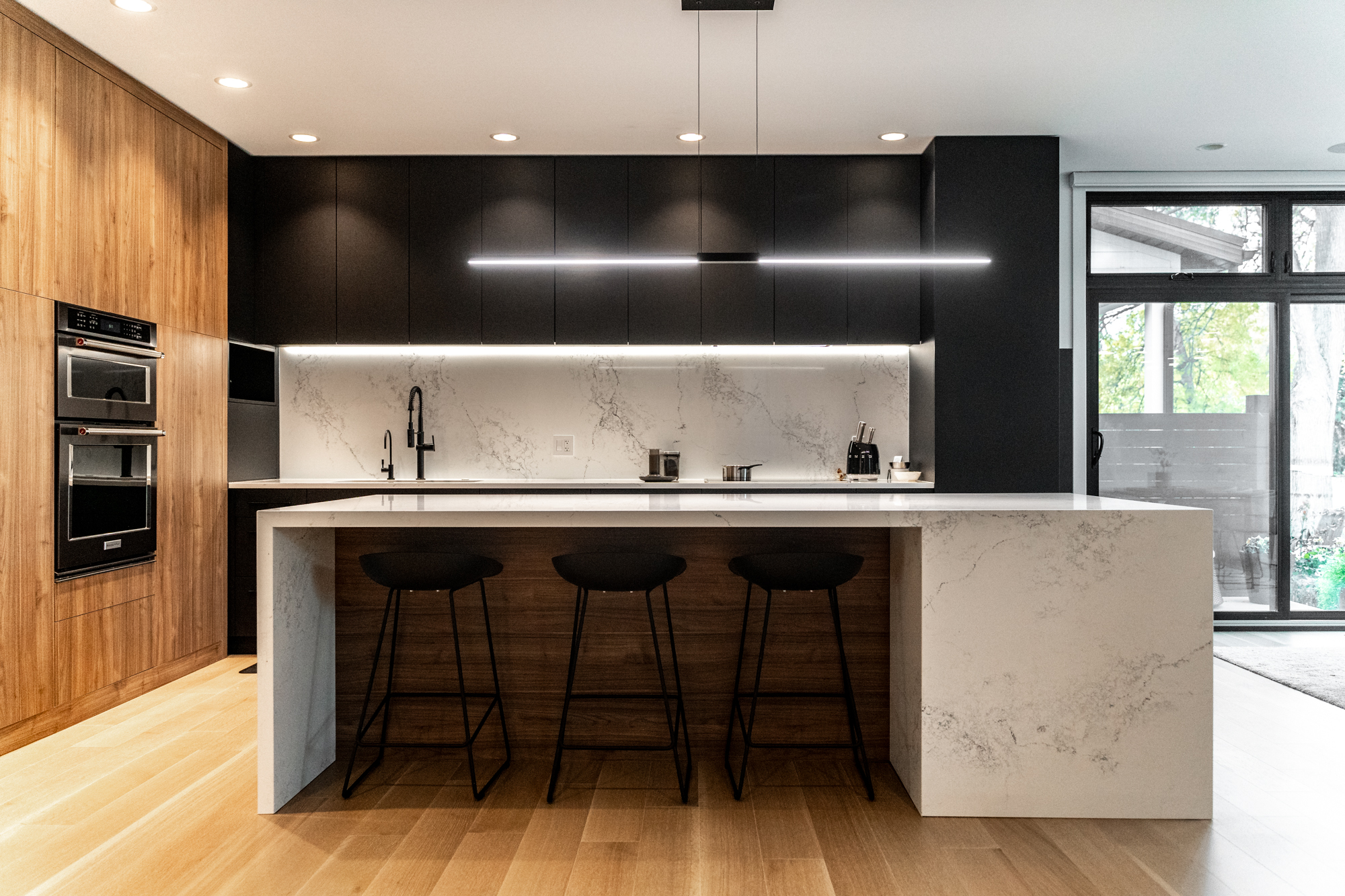 Modern Edge - Kitchen