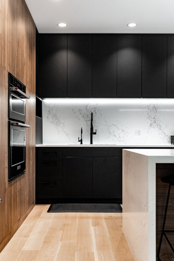 Modern Edge - Kitchen
