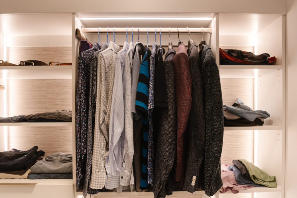 Sleek Walkout - Closet