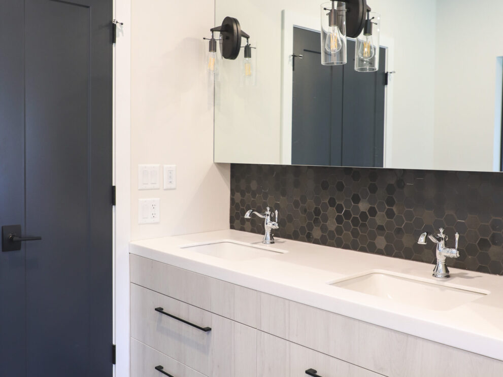 Warm Haven Custom - Bathroom