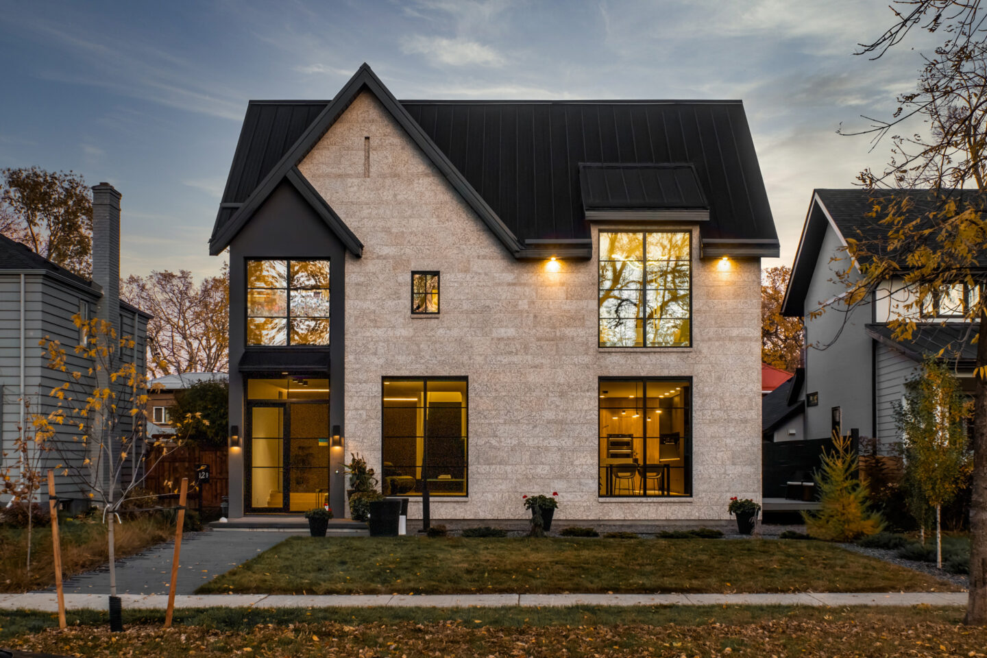 Modern Edge - Exterior